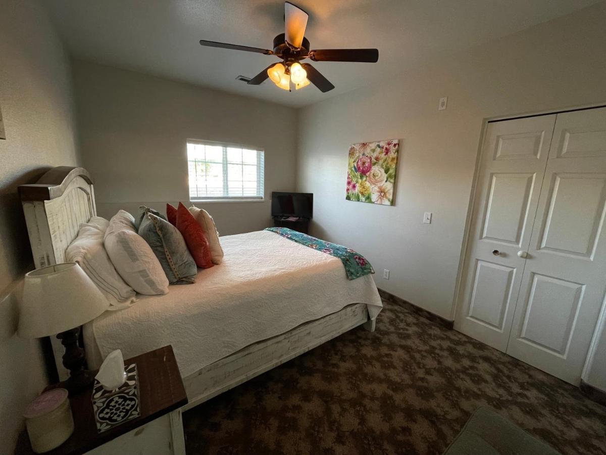 Zion'S Blue Sage Bed & Breakfast Hildale 外观 照片